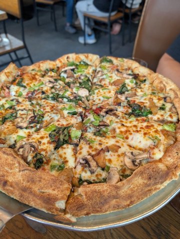 White House Pizza