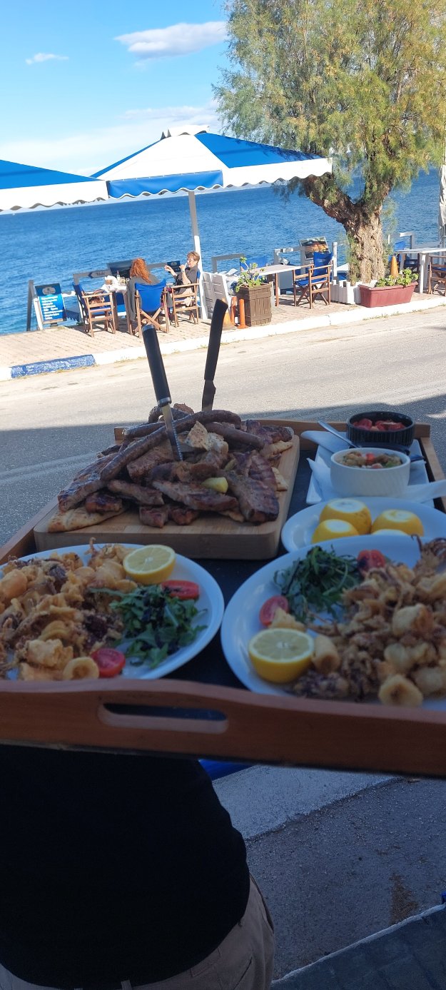 Pyrgosykia Cafe