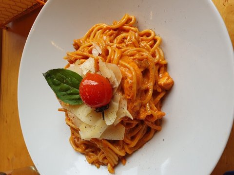 Trattoria Roz Cafe