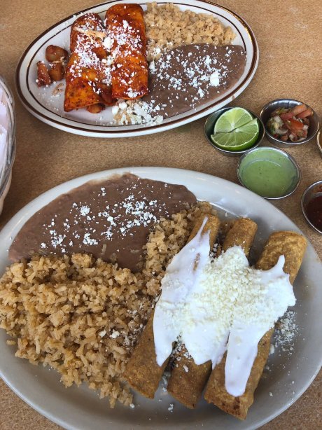 Antojitos mexicanos