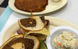 Barry's Village Deli