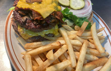 Jimmy's Boulevard Restaurant餐厅图片