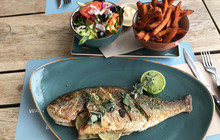 Strandpaviljoen Paal 21餐厅图片