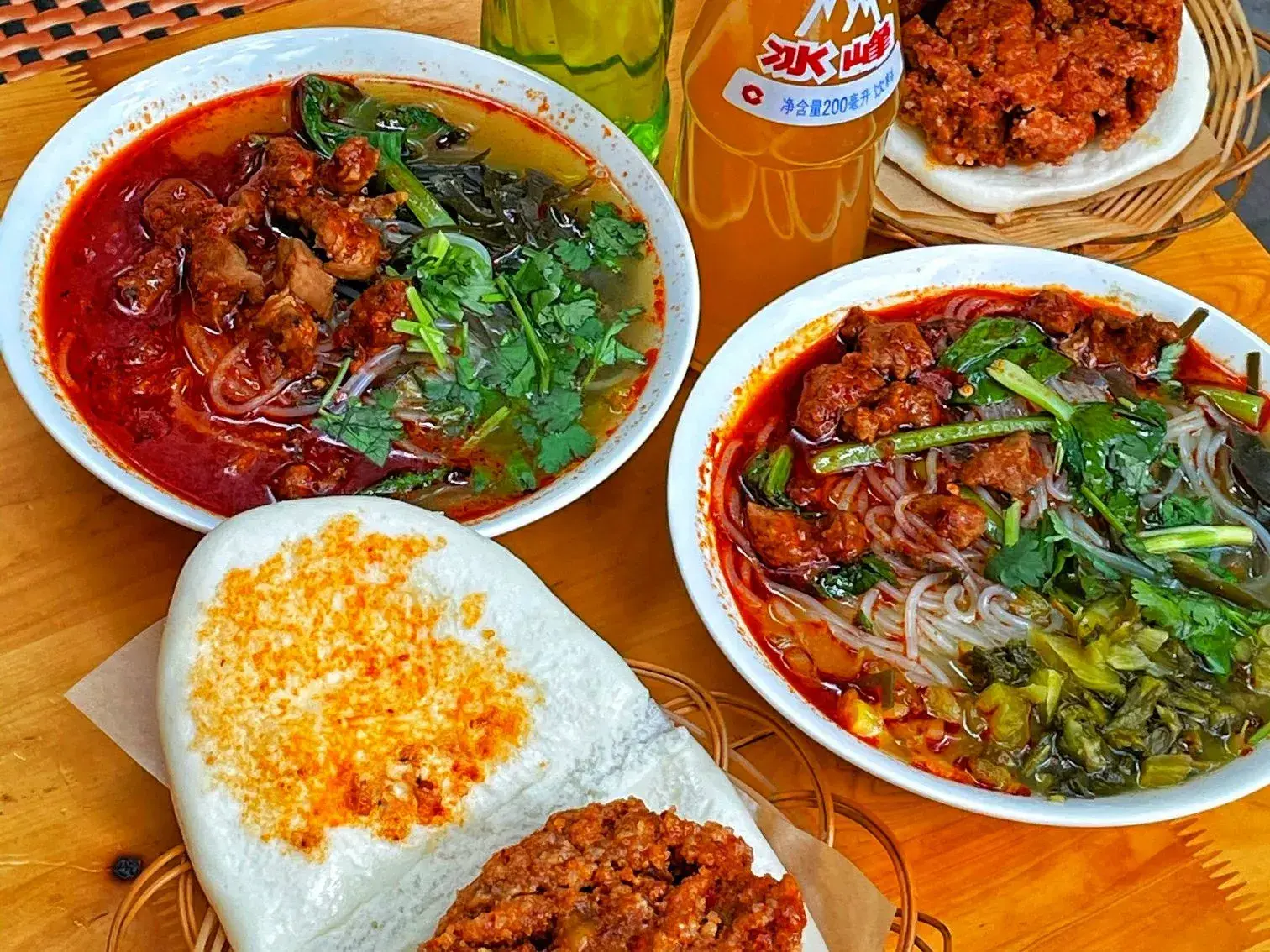 麻嫂天府米线笼笼肉夹馍(更新街店)