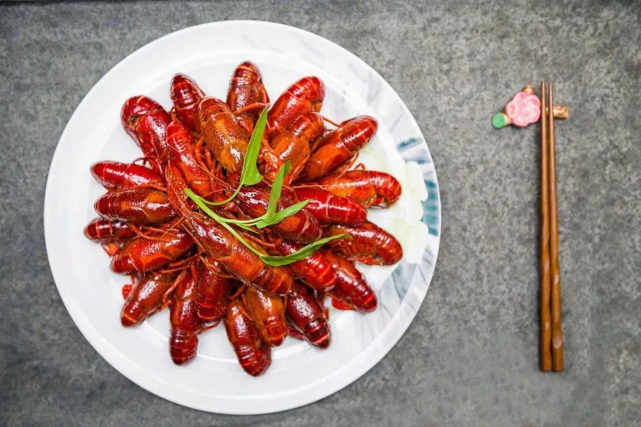 齐家小院特色小龙虾(置地广场店)