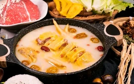 御鼎荟猪肚鸡扶绥店