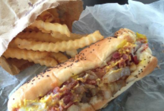 Dog House in LaSalle美食图片