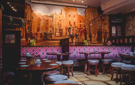Lowry's Bar