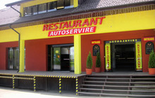 Restaurant Marele Alb餐厅图片