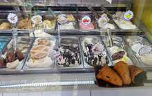 La Divina Gelateria e Yogurteria Artigianale餐厅图片