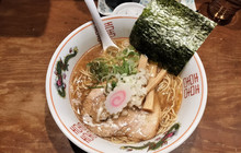 Awara Onsen Yataimura Yukemuri Yokocho餐厅图片