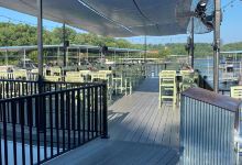 Oar House Bar & Grill at Miller's Landing Marina美食图片