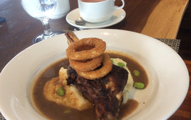 261 Bar & Restaurant