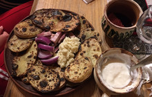 Restaurant Traditional Popasul Vladichii餐厅图片