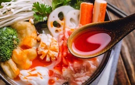 范师傅过桥米线(站前街店)
