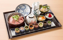 Naniwa餐厅图片