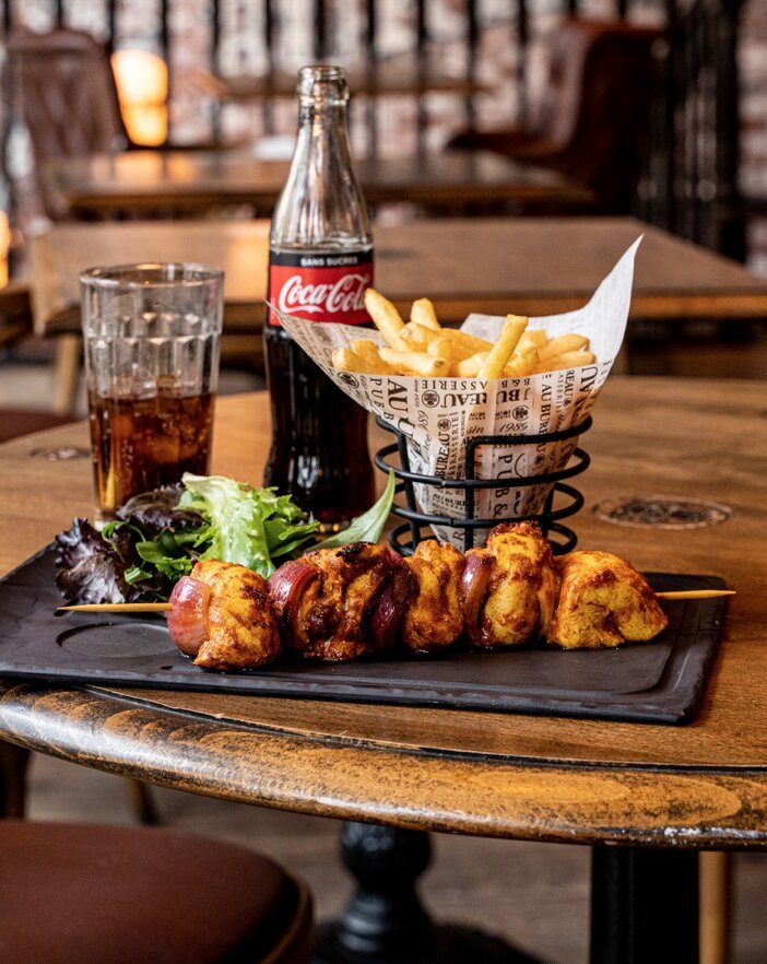 Au Bureau Pub & Brasserie