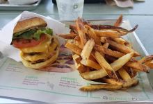 BurgerFi美食图片
