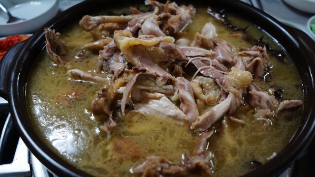 Beomgol Korean Chicken餐厅图片