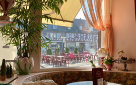 Kleines Cafe am Markt