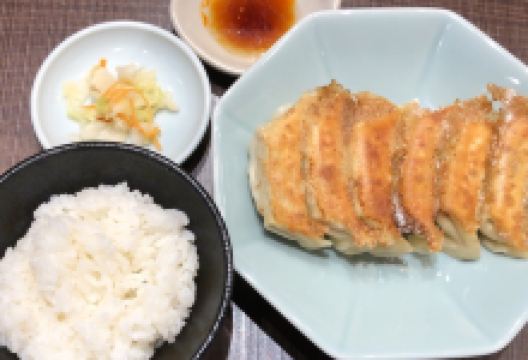 Utsunomiya Minmin Station Bar美食图片