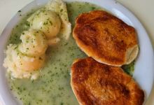 Whites Pie & Mash Shop美食图片