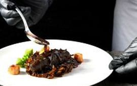 潍坊汉斯威士酒店(吾悦广场店)·新鸢记