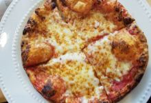 Ryan's Famous Pizza & Subs美食图片