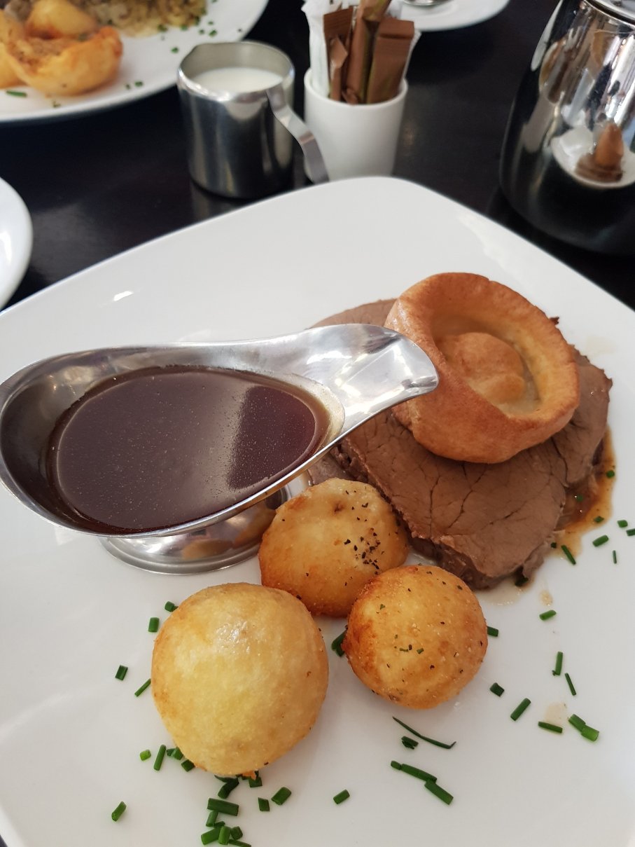 Oscars Cafe Bar & Resturant