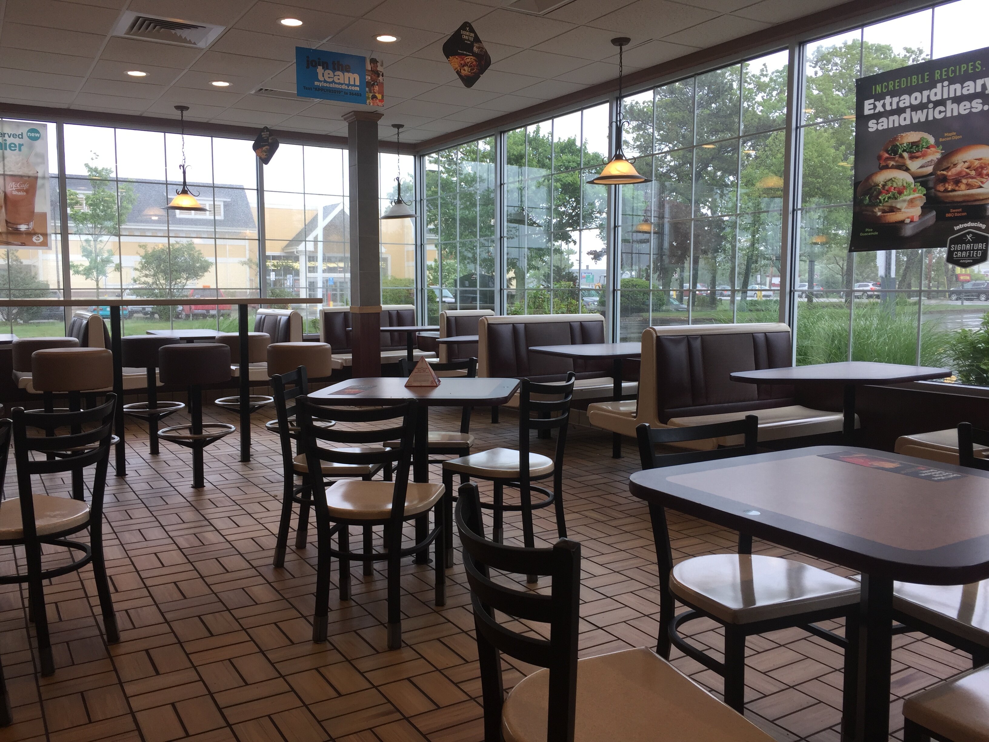 McDonald's餐厅图片