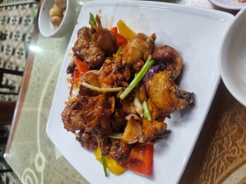 Tan Chau Restaurant