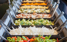 HuHot Mongolian Grill餐厅图片