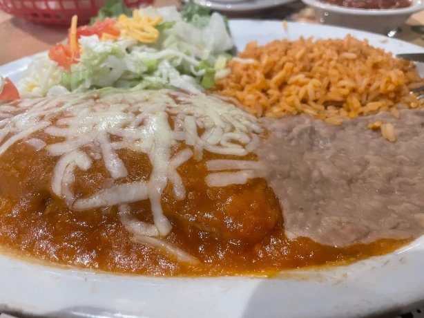 Mariachi's Fine Mexican Food