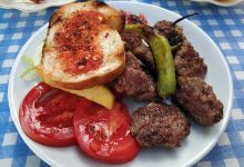 Dobrodosli Rumeli Koftecisi美食图片