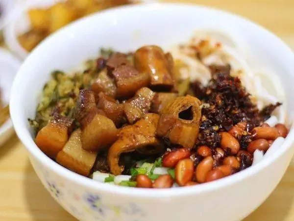 赵记兴义香菇炖鸡粉馆(友谊大楼店)