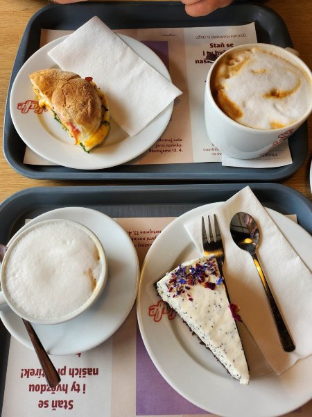 CrossCafe Solni