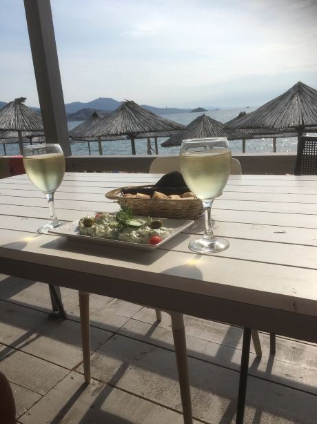 Yako All Day Bar Restuarant