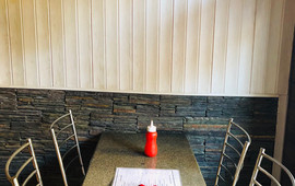 Mom's Kitchen kasauli