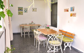 Charentsi 28 Restaurant
