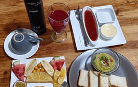Colibri Tavern Restaurant Gisenyi