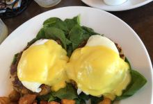 Hole in One Breakfast and Lunch美食图片