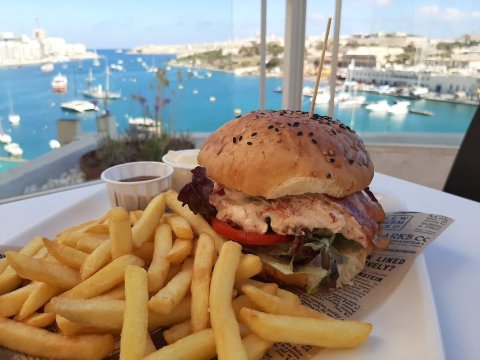The View Bar & Restaurant