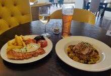 The Cliffs Bar and Restaurant美食图片