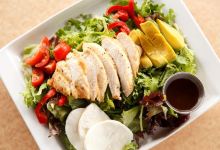 Black Woods Bar & Grill Two Harbors美食图片