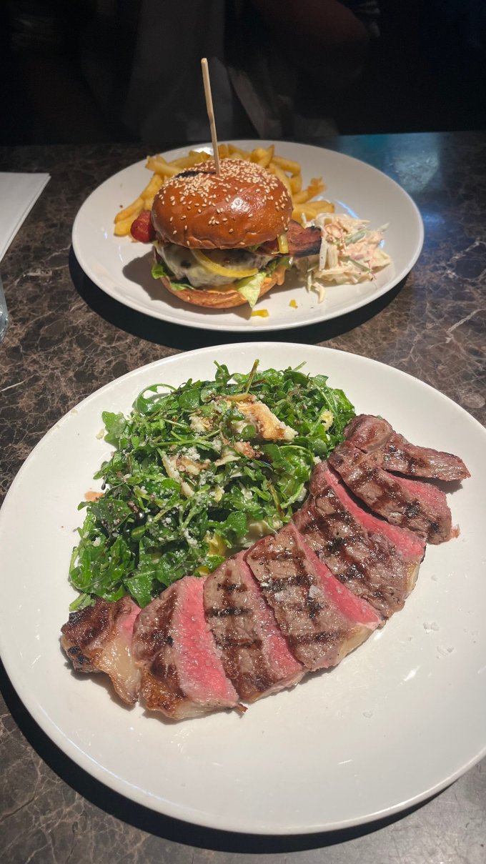 Harry's Restaurant