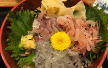 Local Sushi & Uogashi Set Meal Restaurant Kamome-maru餐厅图片