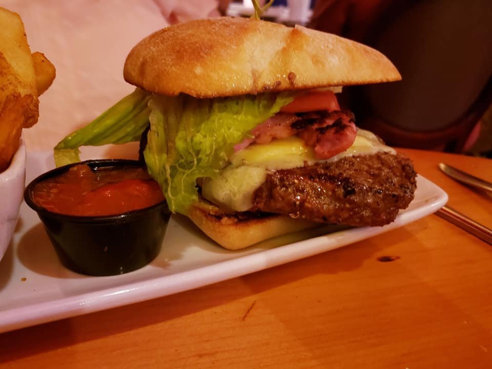 May Kelly's Cottage Restaurant and Pub