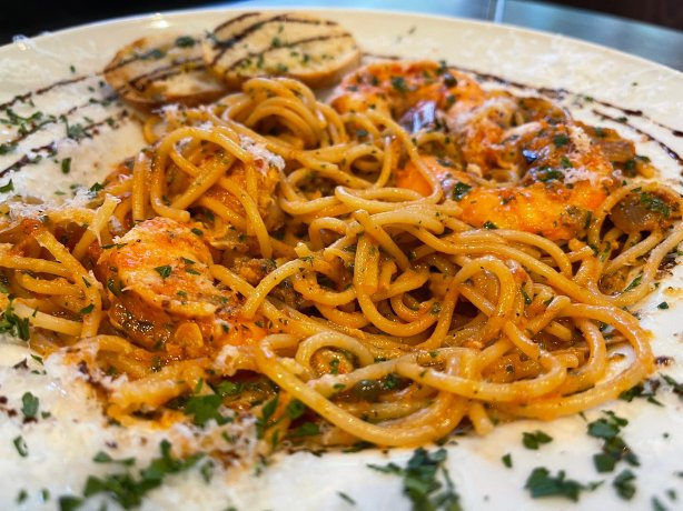 THE POUR HOUSE Italian Kitchen and Wine Bar