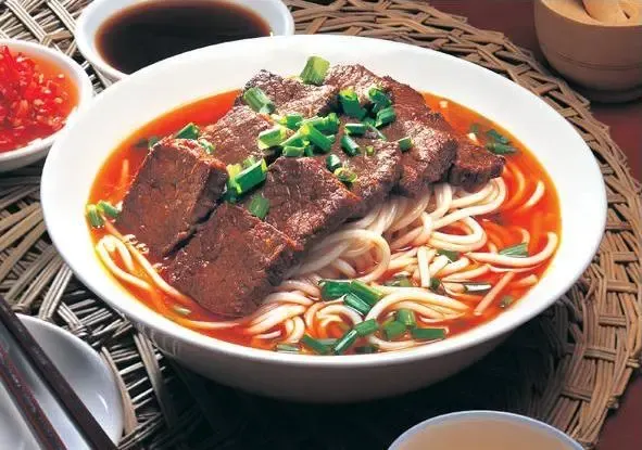 安顺李记牛肉粉(华润·国际社区A区店)