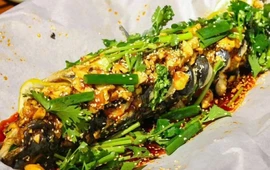纸包鱼新概念休闲餐厅(盂县店)